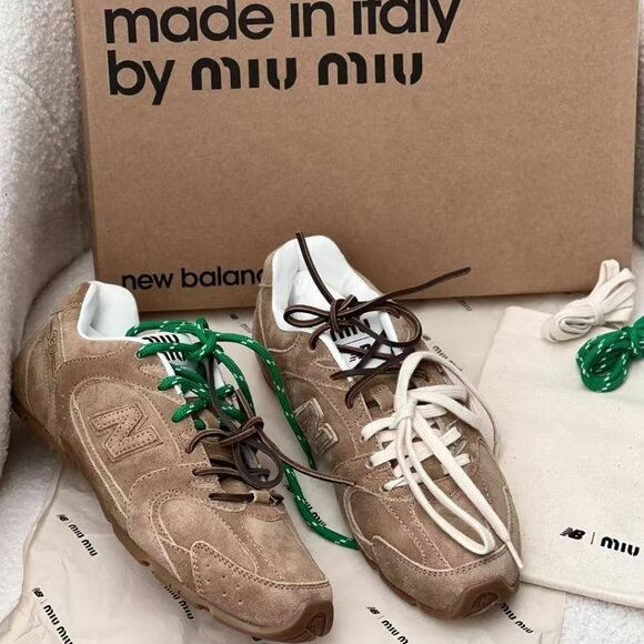 Miu Miu Tan Ankle Boots - Picture 1 of 4